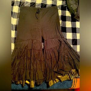 Black with gold flare, wide leg, size S